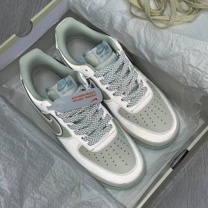 Кроссовки Nike Air Force 1