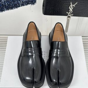 Лоферы женские Maison Margiela Tabi