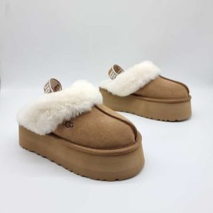 Сабо UGG