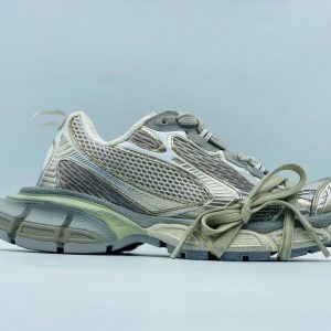 Кроссовки женские Balenciaga Trainers