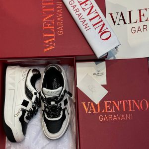 Кроссовки женские Valentino One Stud XL