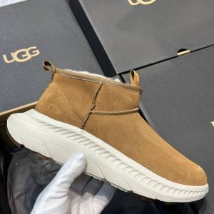 Сабо UGG