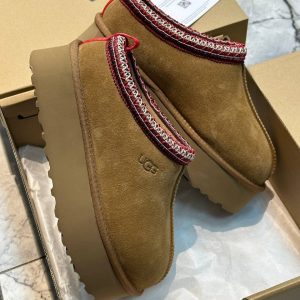 Сабо женские Ugg Tazz