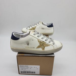 Кроссовки женские Golden Goose