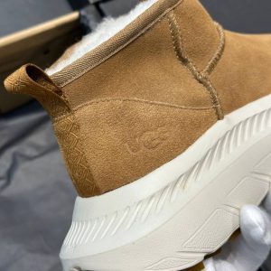 Сабо UGG