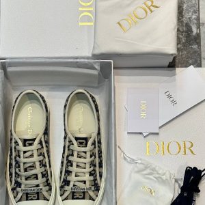 Сникеры женские Dior WALK’N’DIOR