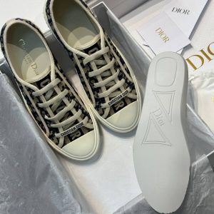 Сникеры женские Dior WALK’N’DIOR