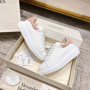 Кроссовки женские Alexander McQueen