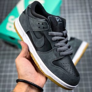 Кроссовки Nike SB Dunk Low Dark Grey Black Gum