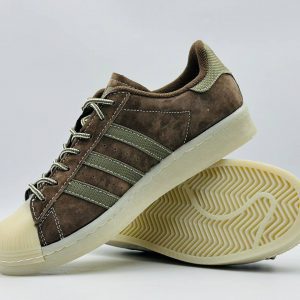 Кроссовки Adidas Superstar 'Earth Strata Olive',