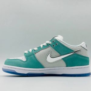 Кроссовки Nike SB Dunk Low 