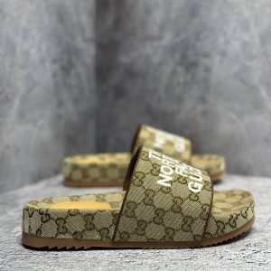 Шлёпанцы мужские The North Face x Gucci