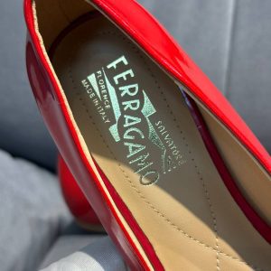 Балетки женские Salvatore Ferragamo Varina ballet flat