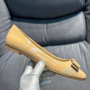 Балетки женские Salvatore Ferragamo Varina ballet flat