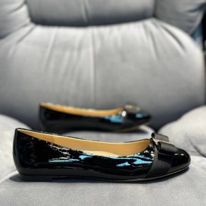 Балетки женские Salvatore Ferragamo Varina ballet flat