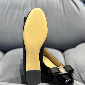 Балетки женские Salvatore Ferragamo Varina ballet flat