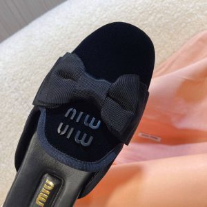 Сабо женские Miu Miu