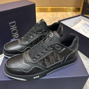 Кроссовки Dior