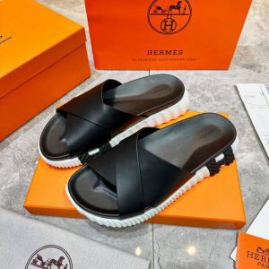 Шлепанцы Hermes