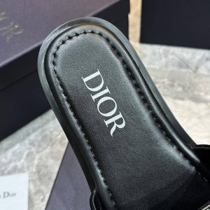 Шлепанцы Dior