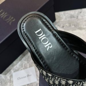 Шлепанцы Dior