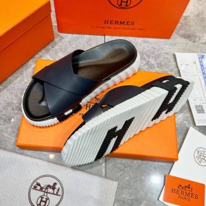 Шлепанцы Hermes