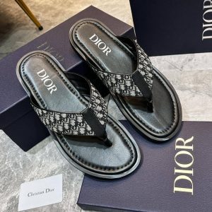 Шлепанцы Dior