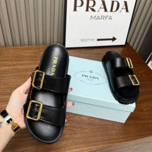 Сандалии женские Prada