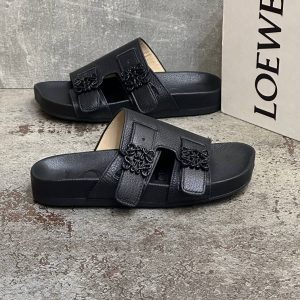 Шлепанцы женские Loewe