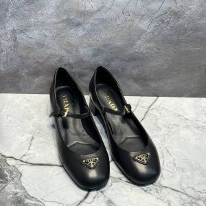 Туфли женские Prada