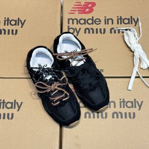 Кроссовки Miu Miu & New Balance 530 SL