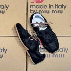 Кроссовки Miu Miu & New Balance 530 SL