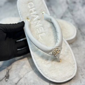 Шлепанцы Chanel