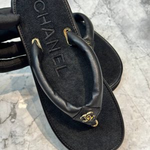 Шлепанцы Chanel