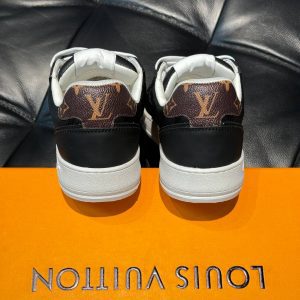 Сникеры женские Louis Vuitton Stadium