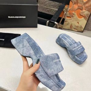 Сандалии женские Alexander Wang