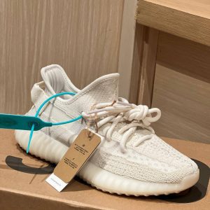 Кроссовки Adidas Yeezy Boost 350