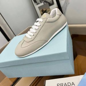 Кроссовки женские Prada