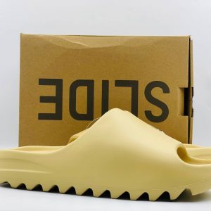 Шлепанцы Adidas Yeezy Slide