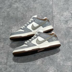 Кроссовки Nike Dunk Low