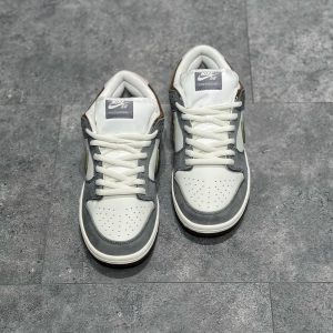 Кроссовки Nike Dunk Low