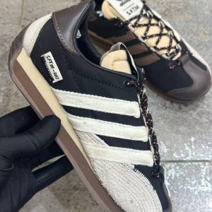 Кроссовки Adidas x SFTM