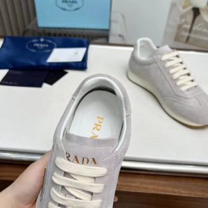 Кроссовки Prada