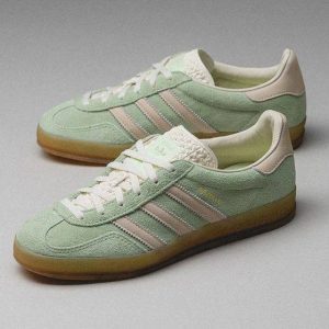 Кроссовки женские  Adidas Gazelle