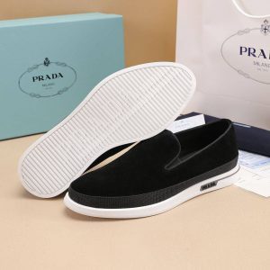 Лоферы мужские Prada