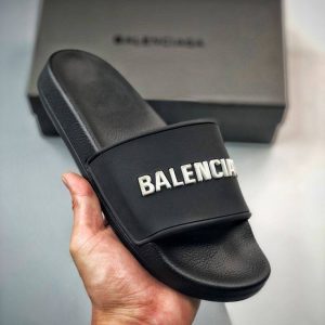 Шлепанцы Balenciaga