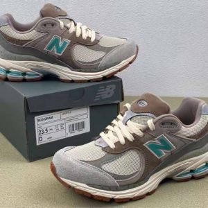 Кроссовки New Balance 2002