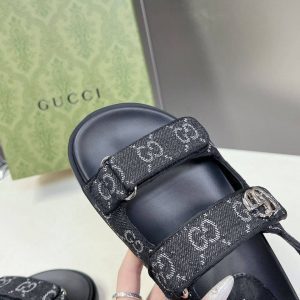 Сандалии Gucci