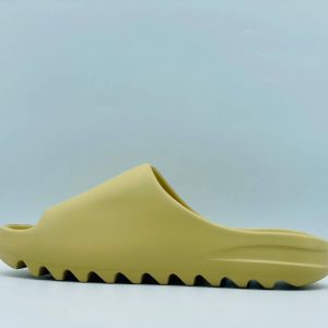 Шлепанцы Adidas Yeezy Slide