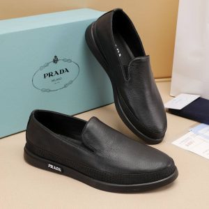 Лоферы мужские Prada